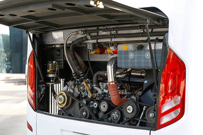 金旅12米体检车 5G赋能，守护社区健康的流动卫士