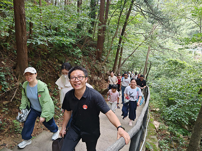 2025年度教职工疗休养活动圆满落幕，健康咨询服务广获好评